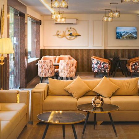 Stone Wood Hotel, Rishikesh Luaran gambar