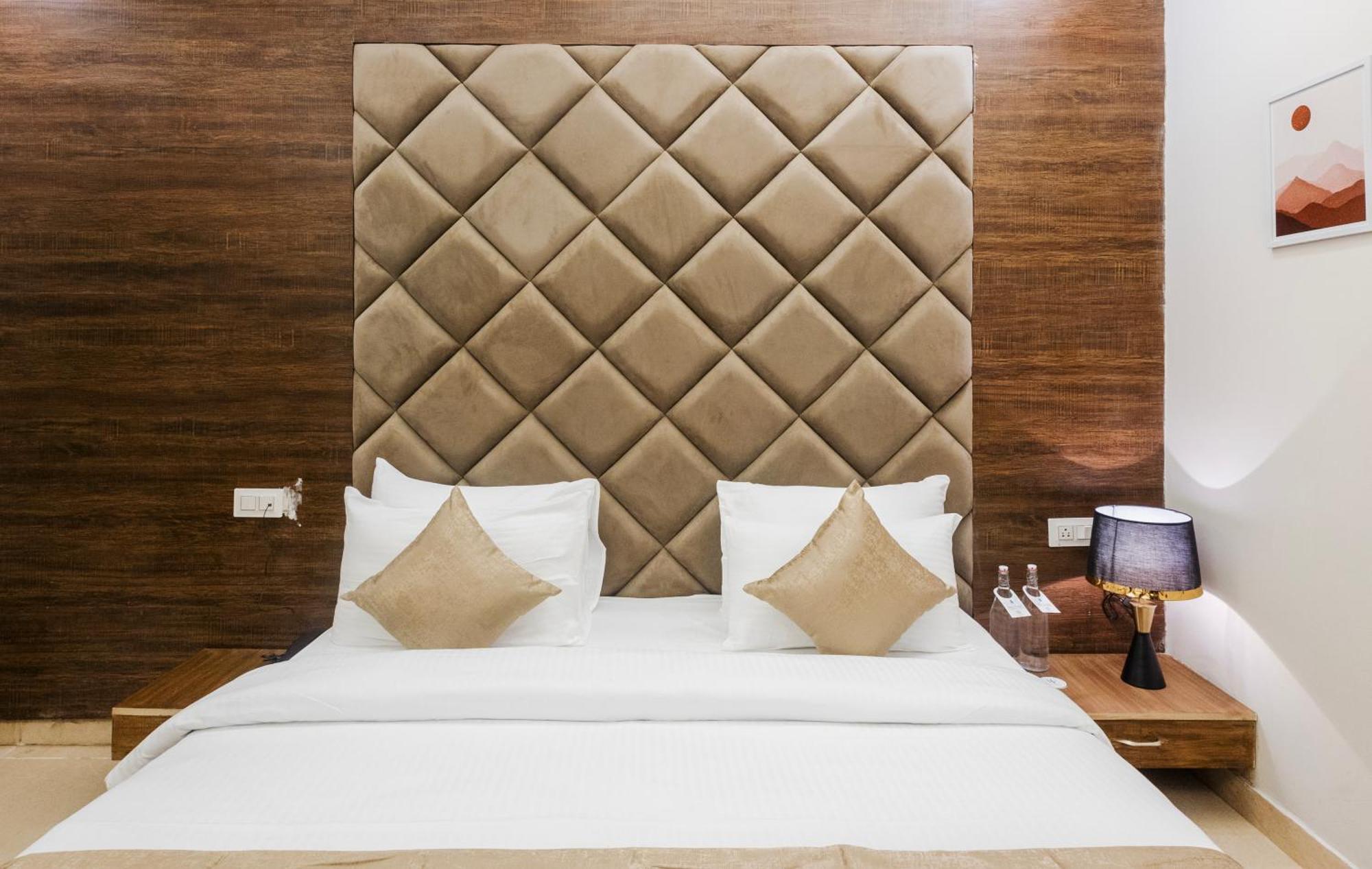 Stone Wood Hotel, Rishikesh Luaran gambar