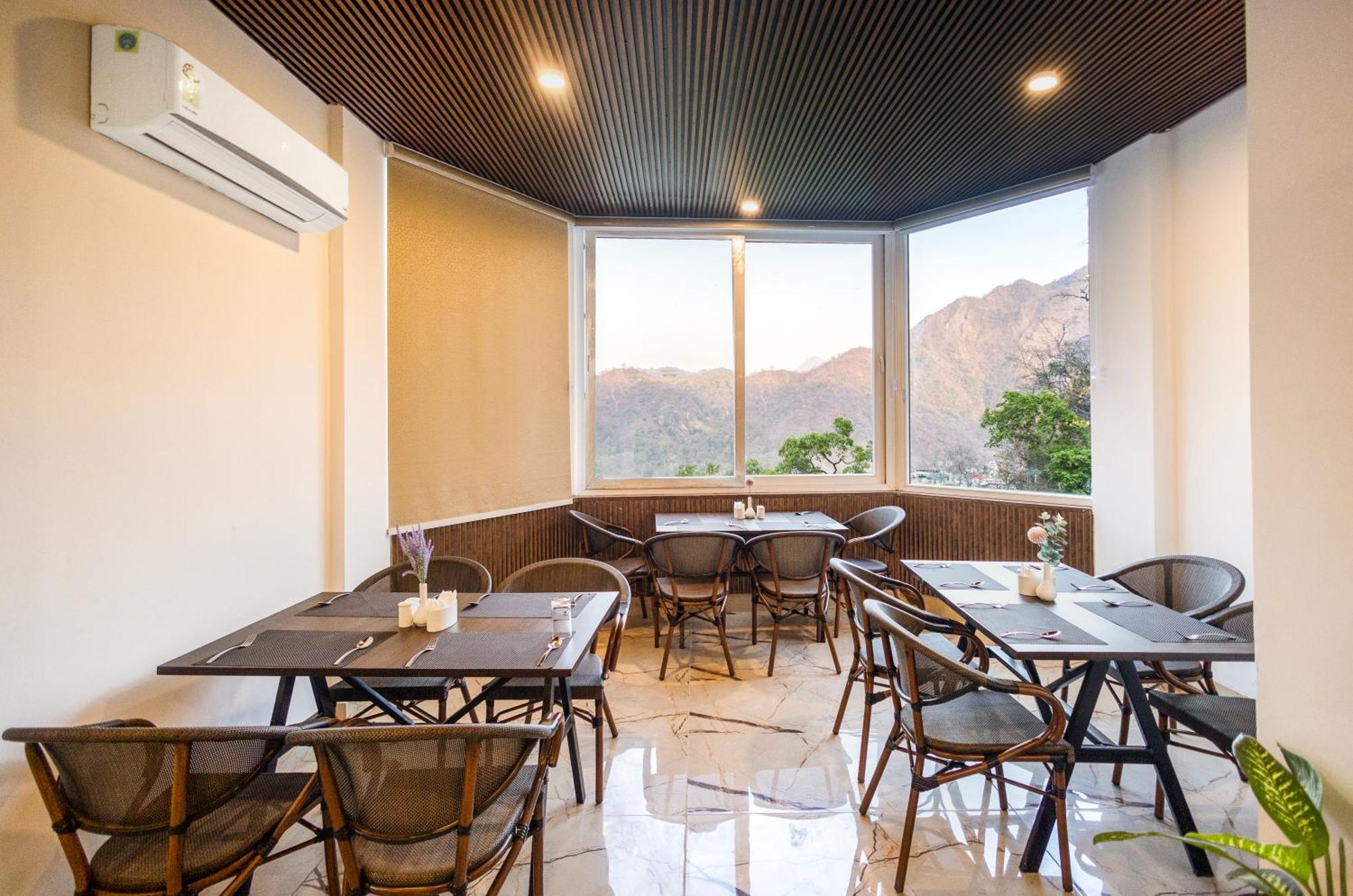 Stone Wood Hotel, Rishikesh Luaran gambar